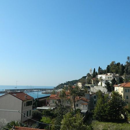 Residence Dei Fiori Bordighera Exteriör bild