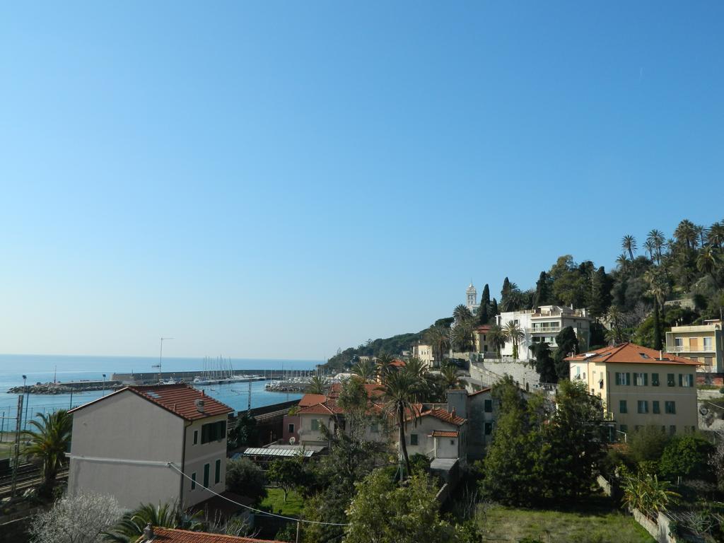 Residence Dei Fiori Bordighera Exteriör bild